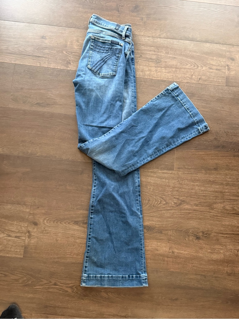 7 For All Mankind Women's Medium Blue Straight Leg Jeans